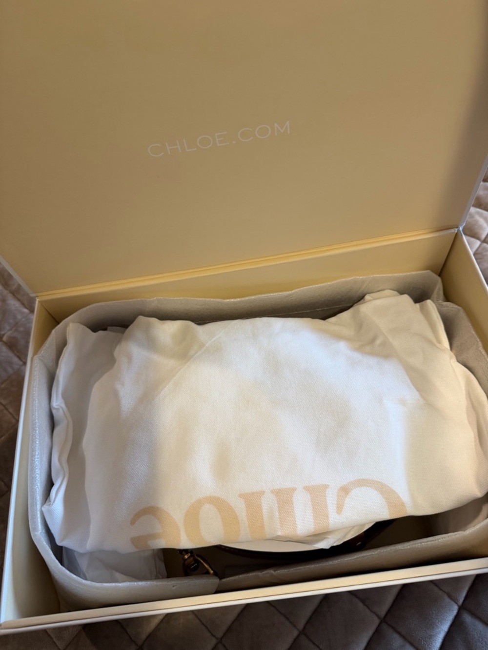 Chloe Tricolor Shoulder Bag - Picture 15 of 16